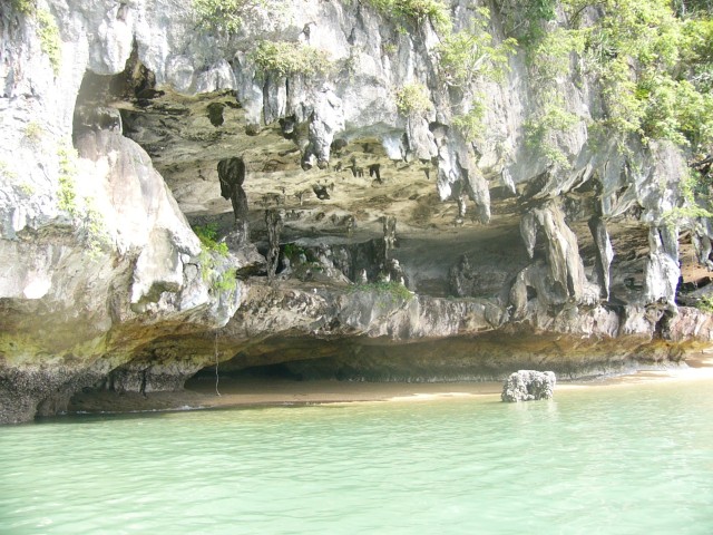 Ko Phanak Tunnel entrance with upper gallery 2